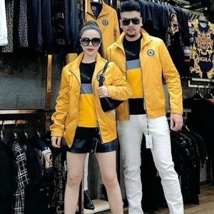 Meet your Posher, Ma